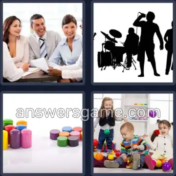 4 Pics 1 Word 5 Letters GROUP